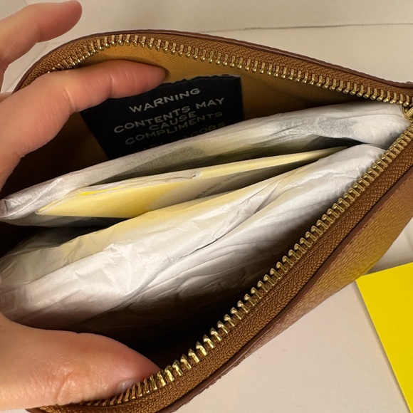 Marc Jacobs Brown The Beauty Bag - Picture 7 of 7